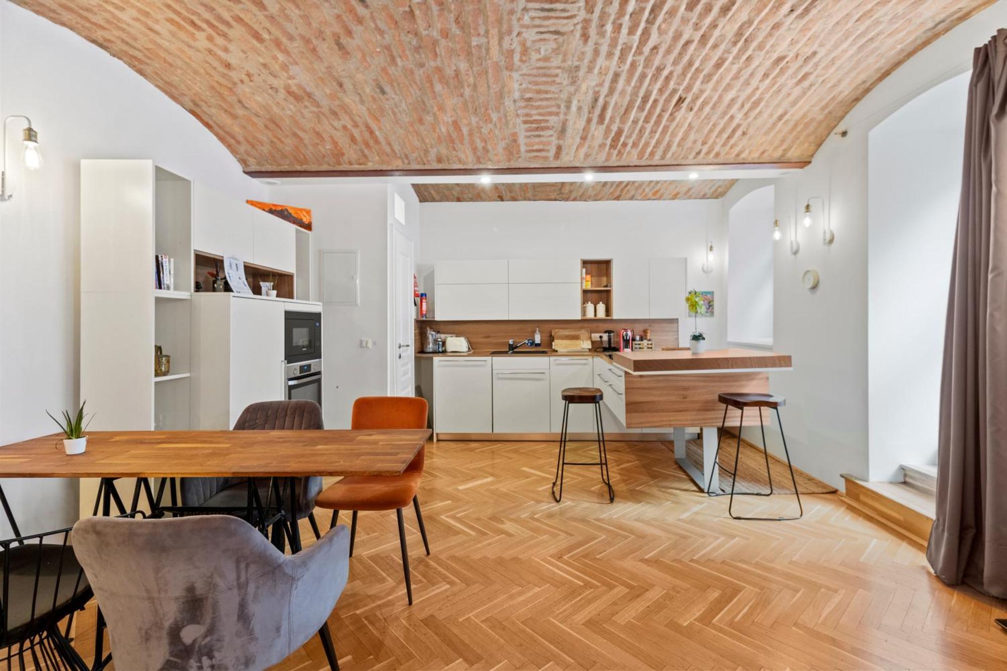 Elegantes Zuhause In Zentraler Lage Apartment *